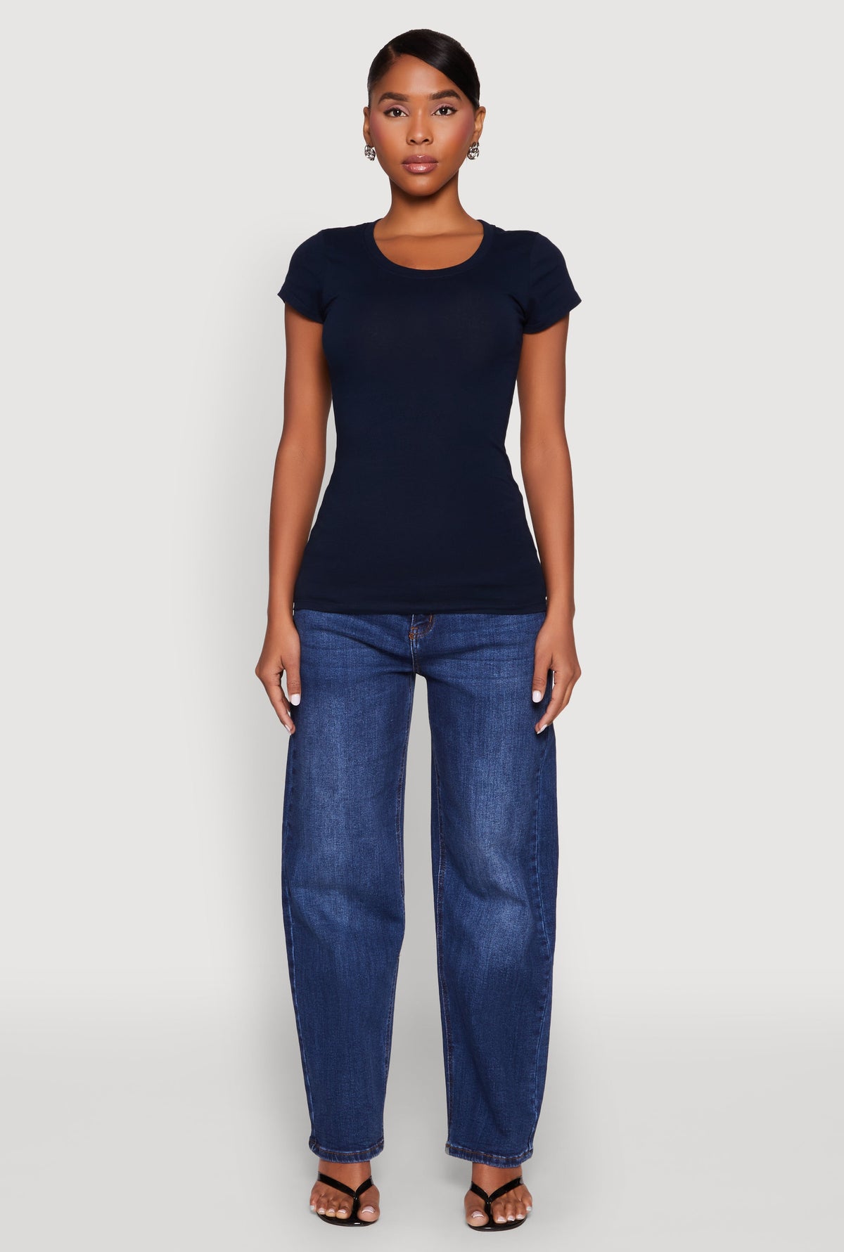 Short Sleeve Scoop Neck Tee