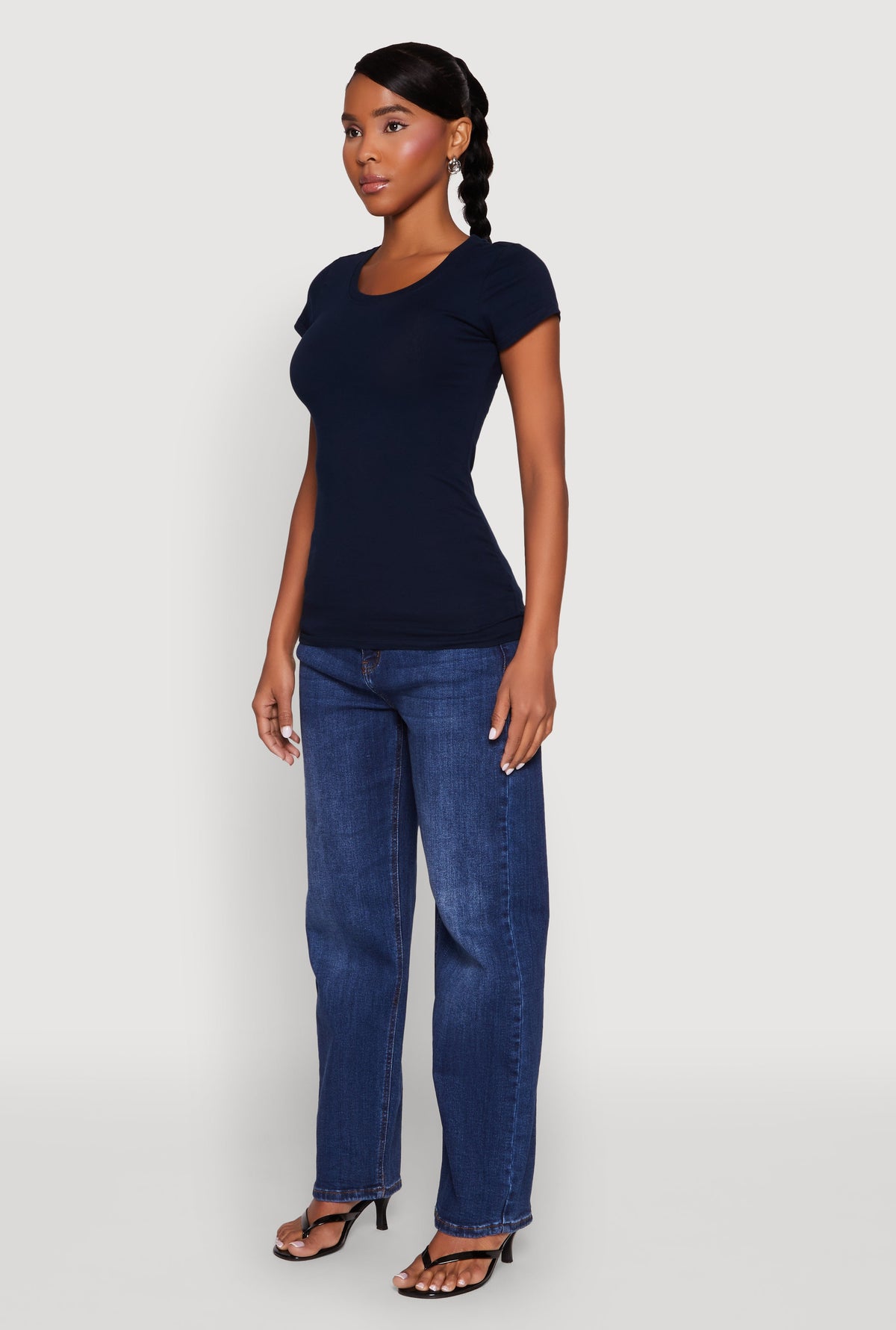 Short Sleeve Scoop Neck Tee