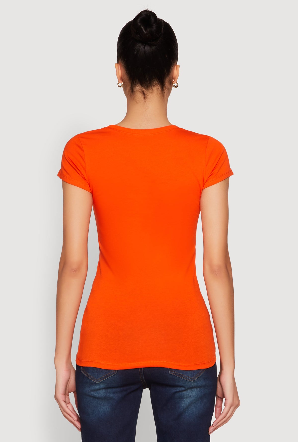 Basic Scoop Neck Tee