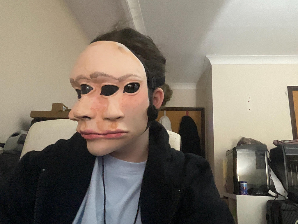 Backrooms inspired 3D printed mask for DIY or pre-painted cosplay costumes