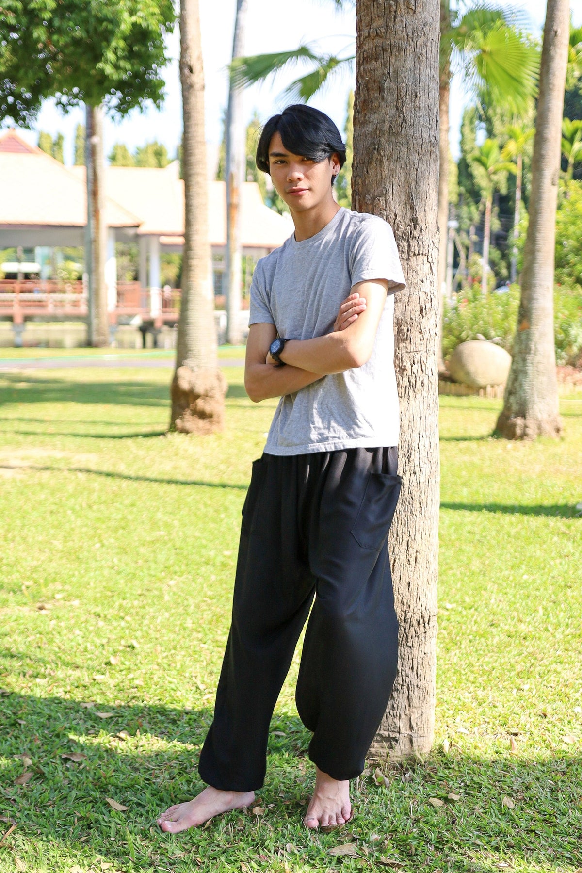Men's black harem pants with drawstring waist and elastic ankles
