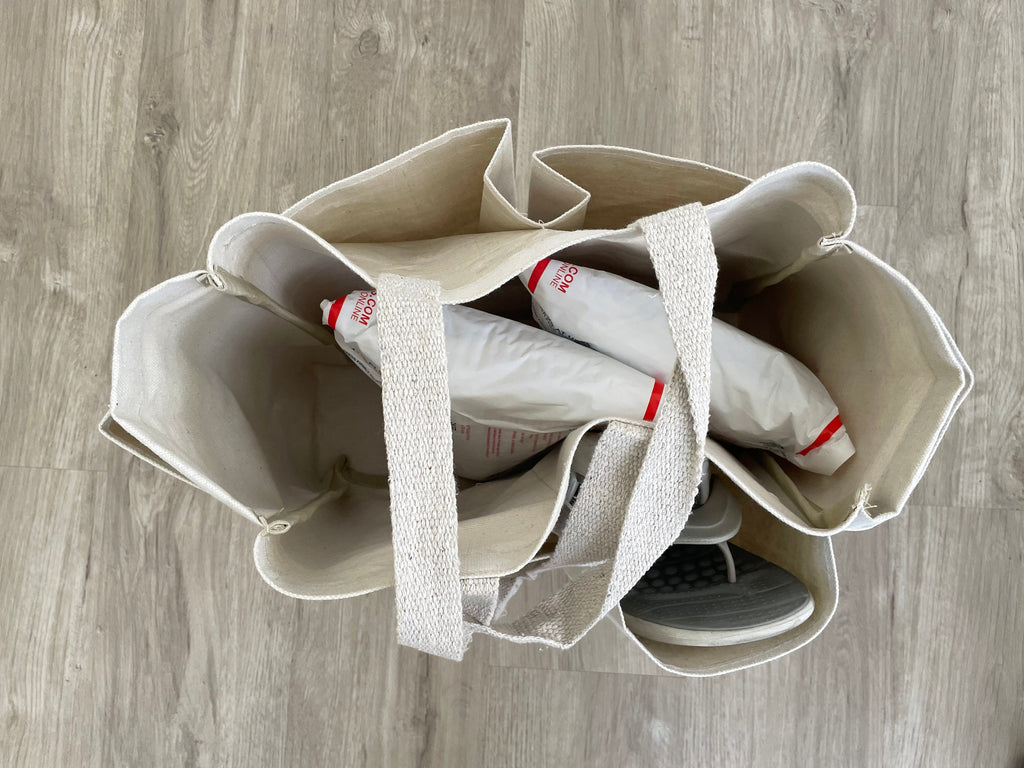 Sustainable grocery tote reducing waste, reusable and machine washable