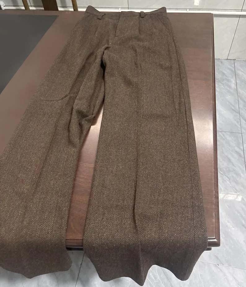 Wide leg trousers in heavyweight herringbone tweed wool