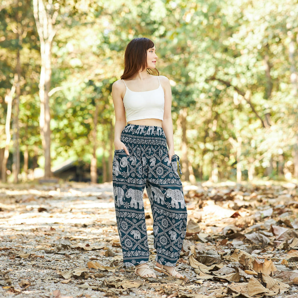 Rayon yoga trousers with elephant motif and two big pockets