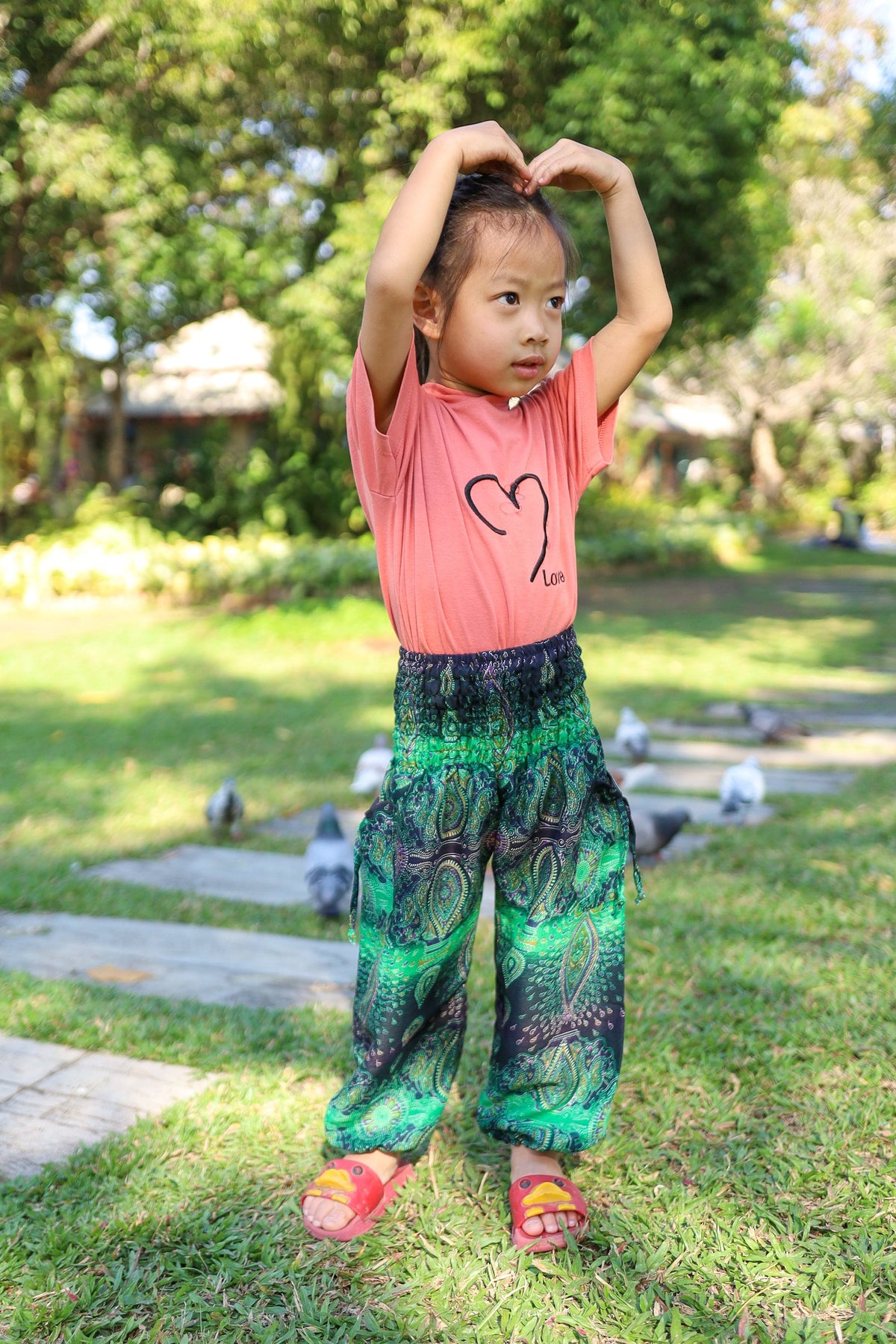 Toddler green harem trousers with elastic waist and ankles for boys and girls