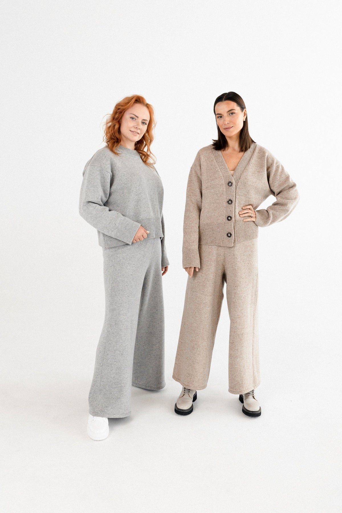 Elasticated waistband detail on high waist trousers