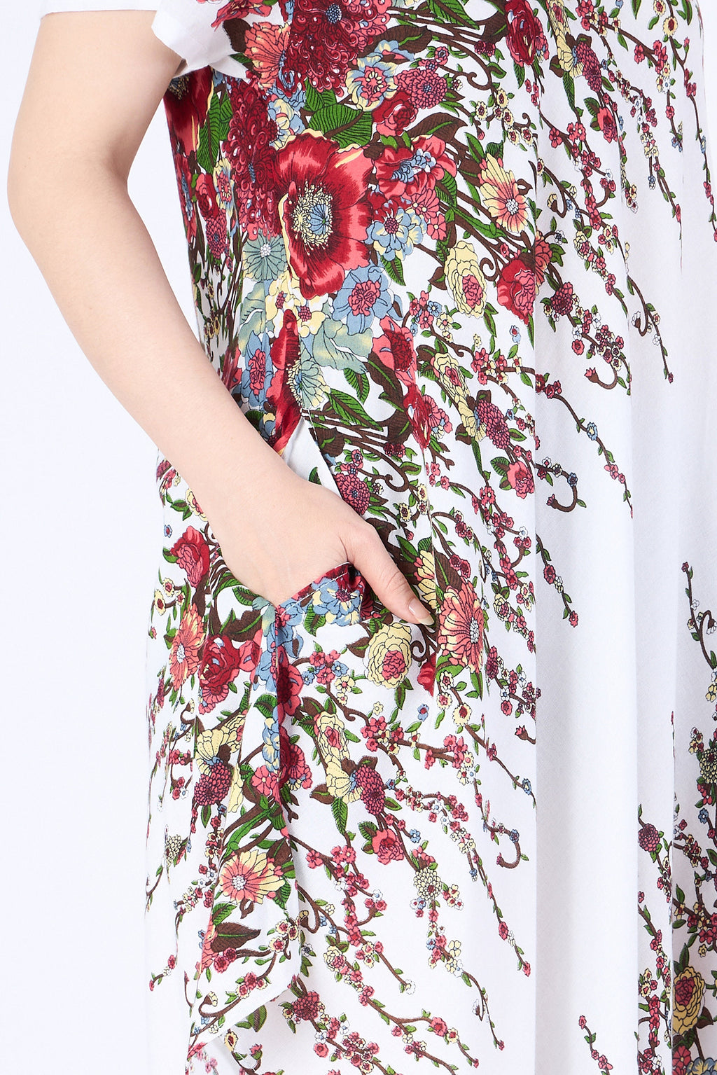 Handmade hippie dress with pockets in purple print