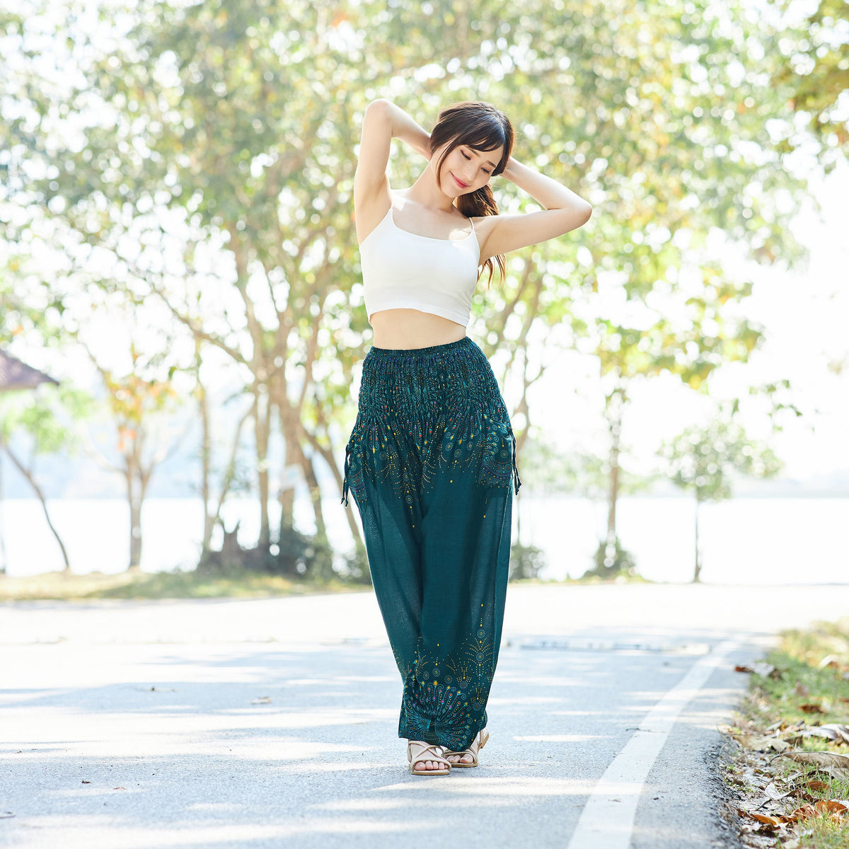 Green harem pants for women with elastic waistband and pockets