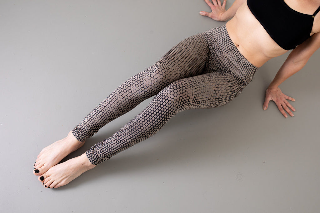 Abstract bricks print leggings in indigo and beige, unisex mid-rise style