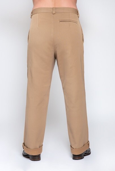 Men's vintage chino pants with 4cm waistband and belt loops, side pockets