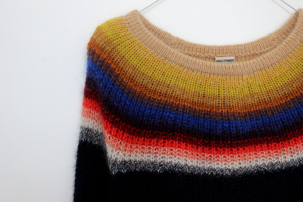 Soft lambswool mohair jumper with wide silhouette, size L