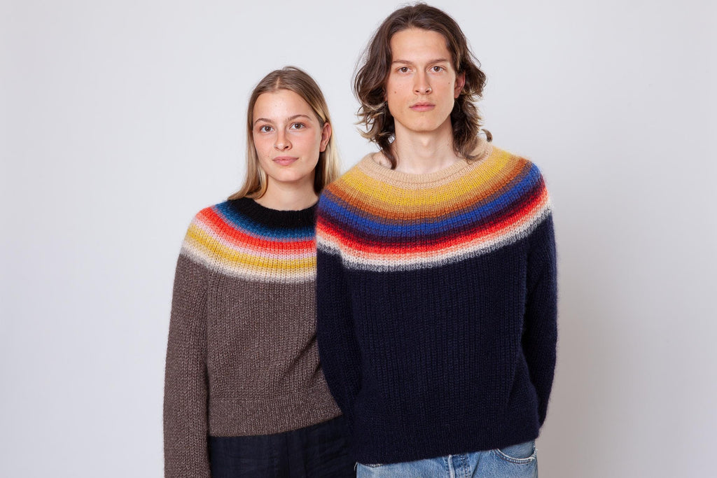 Colourful gradient yoke sweater in dark blue, lightweight and fluffy